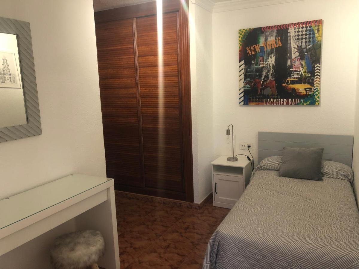 Apartament Piso En Pedregalejo A 50M De La Playa. Malaga Zewnętrze zdjęcie